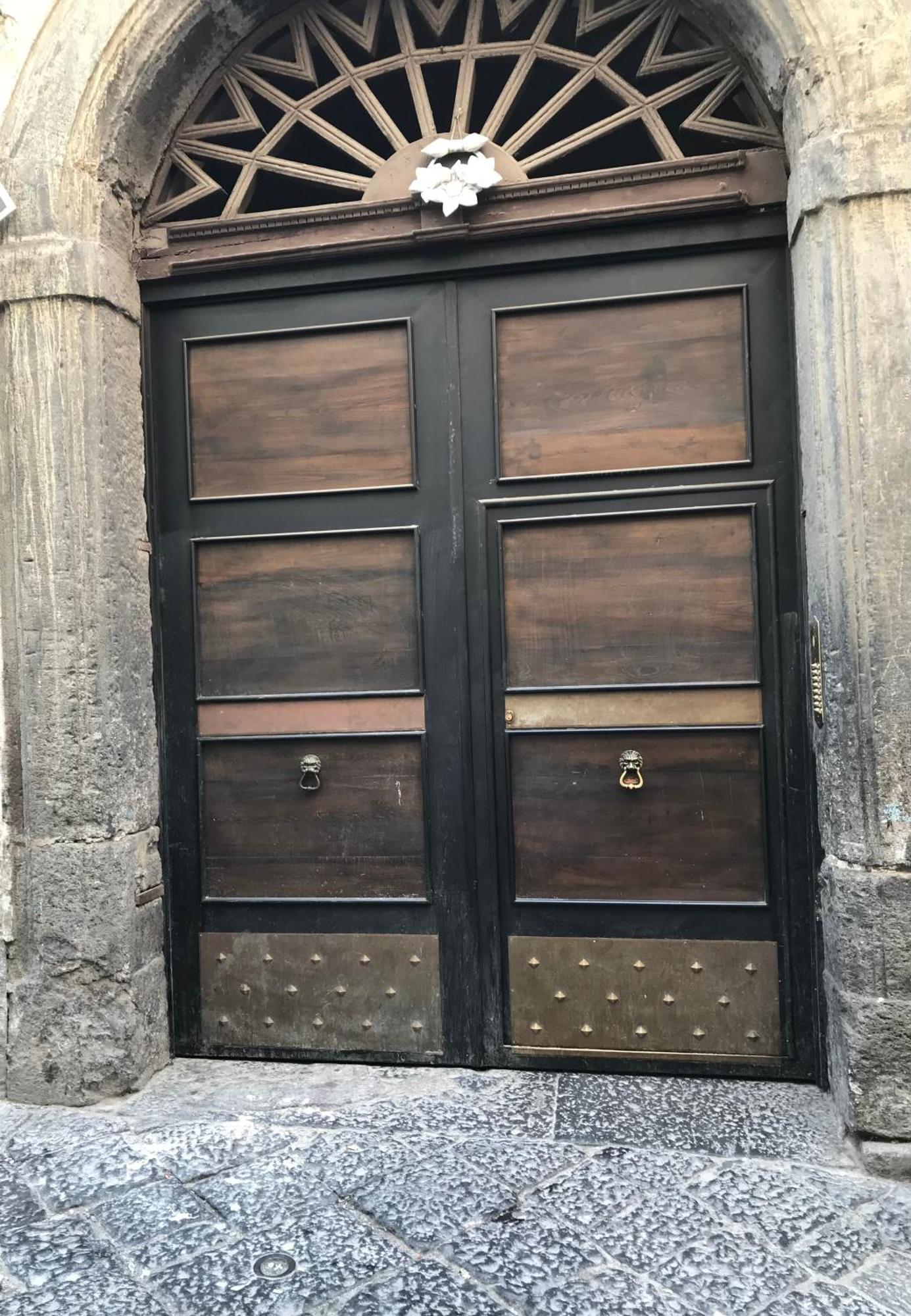 Margi House Napoli Apartment ภายนอก รูปภาพ